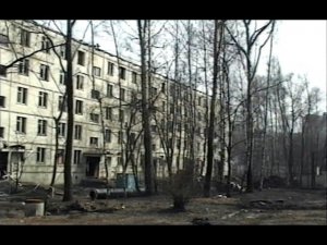 Выселенная 5-этажка на ул. Клинская (14 Апреля 2005 года)