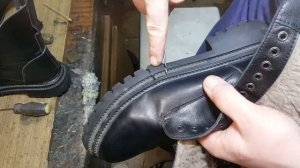 Оторвалась подошва Не спешите выбрасывать Как исправить Быстро и просто Прошивка обуви своими руками