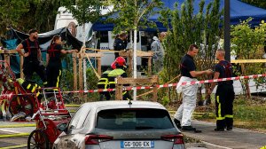 Самолет с парашютистами разбился во Франции. Погибли 11 человек