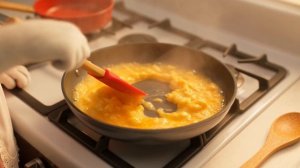 Мама-кошка построила для своих котят машину мечты — их реакция бесценна!🚗💖🐾