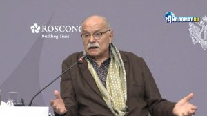 «Трусы наденьте или крест снимите»: Михалков разнес Боню из-за обращения к Путину
