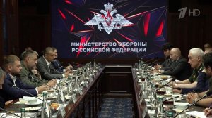 Глава Минобороны РФ Андрей Белоусов встретился с военными корреспондентами.