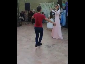 Вайнахский танец! Танцует Терлоев Башир с sunja dance