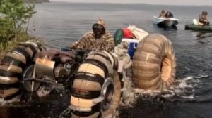 Второй день на Таёжном озере. Ловлю окуней на спиннинг ,  проверяю жерлицы.