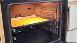 Кабачковая пицца на весь противень