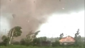 Сильный ураган в Свердловской области