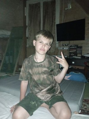 выполняю задания, отвечаю на вопросы.