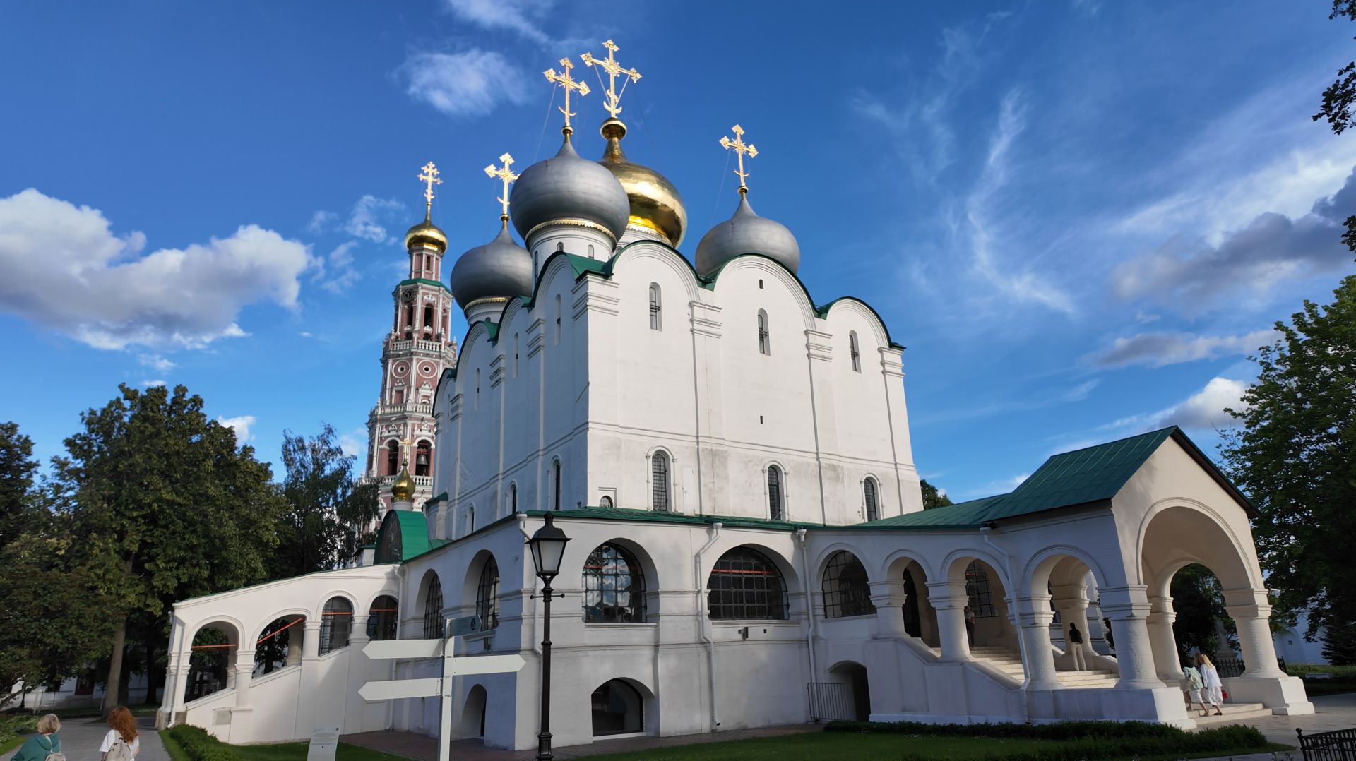 Собор Иконы Божией Матери Смоленская в Новодевичьем монастыре