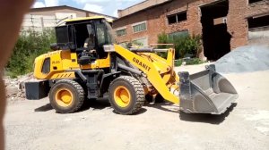 Фронтальный погрузчик GRANIT ZL20. Ежедневная работа.