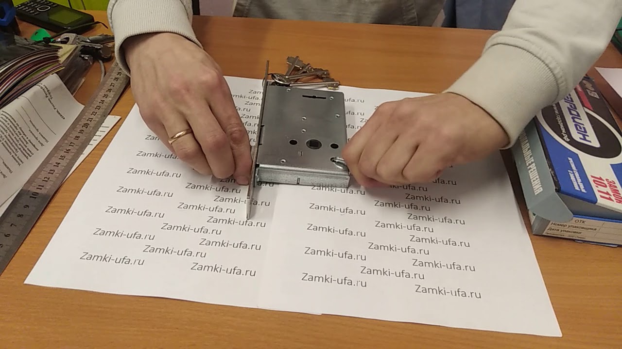 Как перевернуть защелку на Гардиан смотреть онлайн