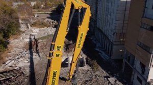 Экскаватор-разрушитель CASE CX800B. Опыт эксплуатации в компании «Техносервис». Демонтаж элеватора.