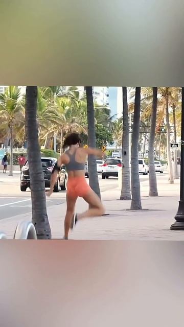 Runners prank #funny #prank #happy #viral