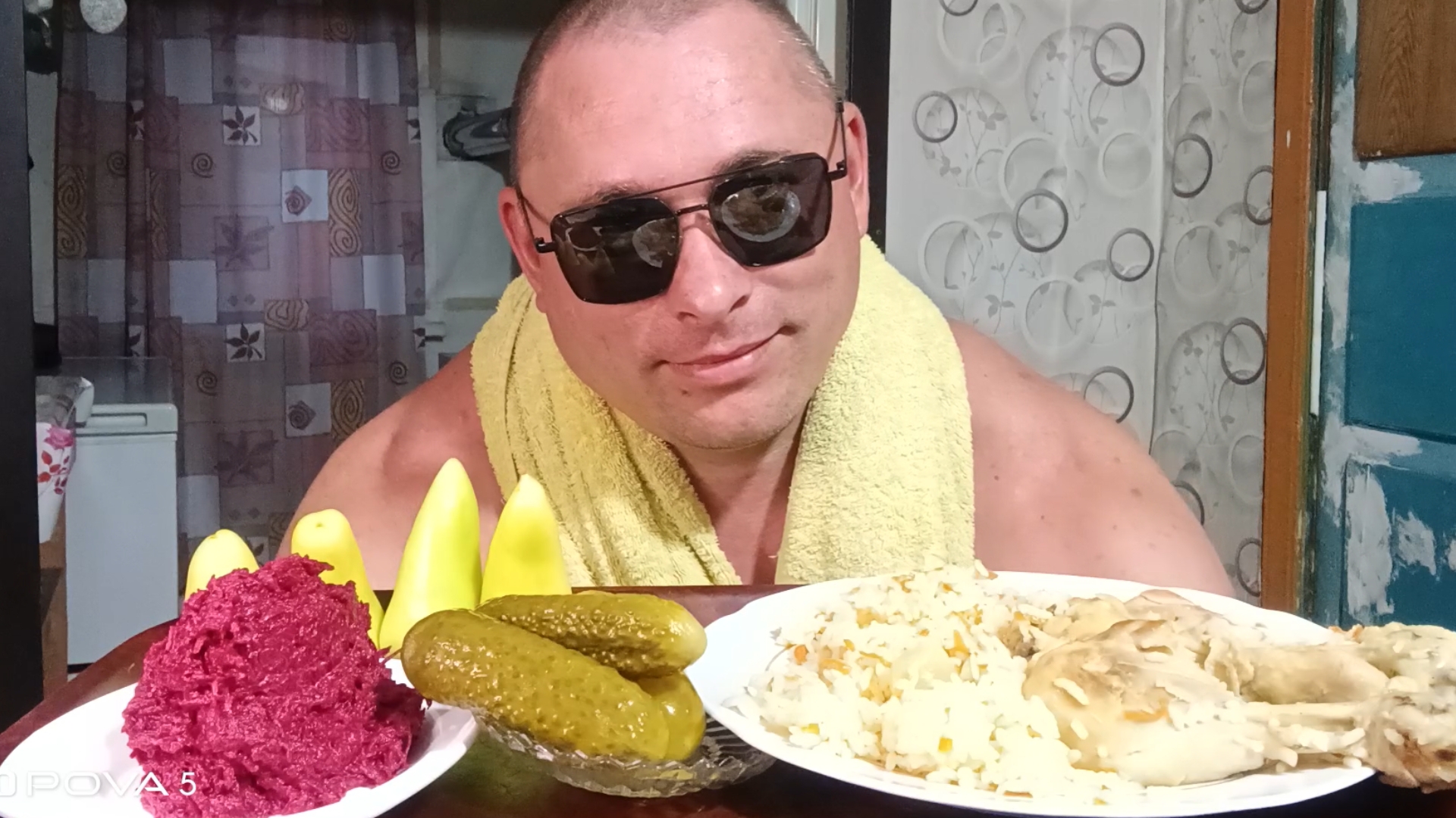 Мукбанг/Обжорыч/Рис с курицей/ смотреть онлайн