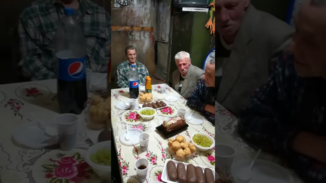 день рождение Геннадия М. в приюте для бездомных граждан "Дари добро" Рыбинск смотреть онлайн