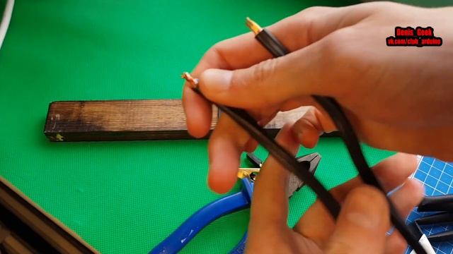 3я рука для пайки за 1 доллар Инструмент для радиолюбителя Сделай сам смотреть онлайн
