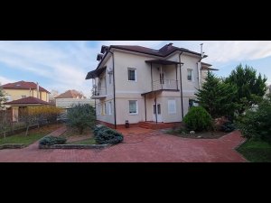 Дом 400 м. в Сочи в закрытом коттеджном поселке