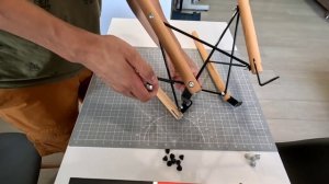 Как собрать стул .Eames быстрая сборка .