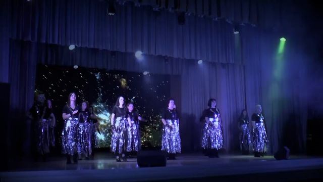 космический танец от родителей
