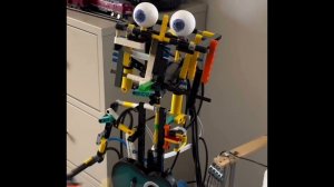 Пневматические аниматроники из Lego Technic с компьютерным программированием