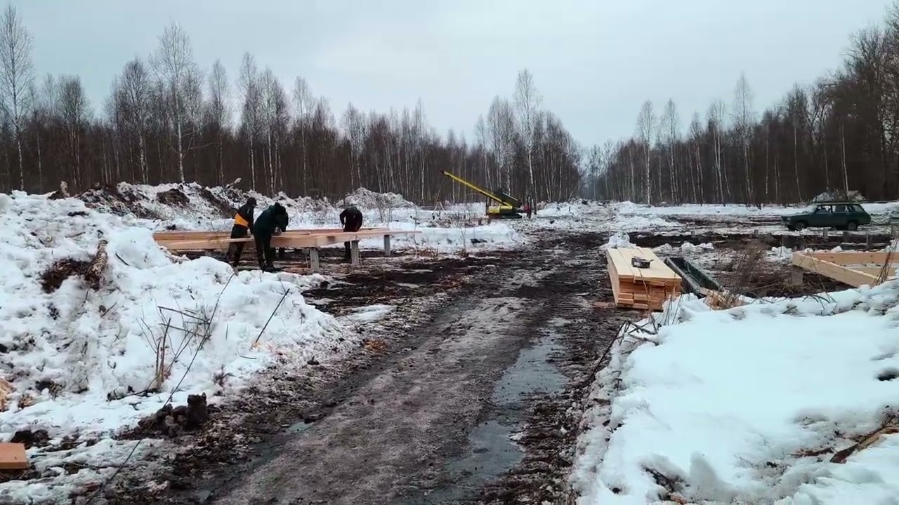 Бьем сваи и делаем обвязку под поселок А-Фреймов смотреть онлайн