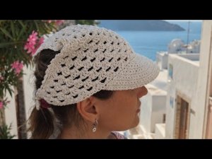 Косынка бандана с козырьком, связана крючком из хлопковой пряжи