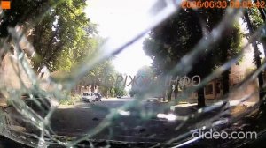 ⚡️Прилёт в Запорожье попал на камеру видеорегистратора. Внимание на «реакцию» водителя.Стальные яйца
