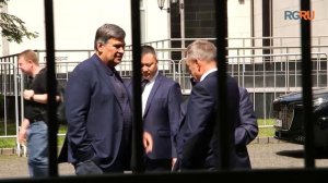 В Москве проходит церемония прощания с экс-министром обороны Сергеем Ивановым