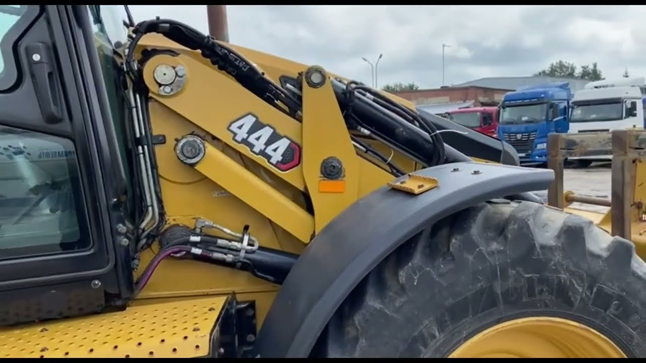 CAT 444 смотреть онлайн