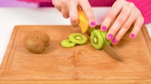 Челлендж. Шоколадная Еда vs Настоящая еда _ Съедобная Битва от Jelly DO Challenge