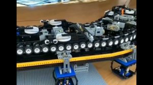Канатная дорога из LEGO, которая еще и функционирует.