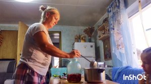 СДЕЛАЮ КОМПОТИК,ОНИ УЕДИНИЛИСЬ,ДОЖДАЛИСЬ ДОЖДЯ