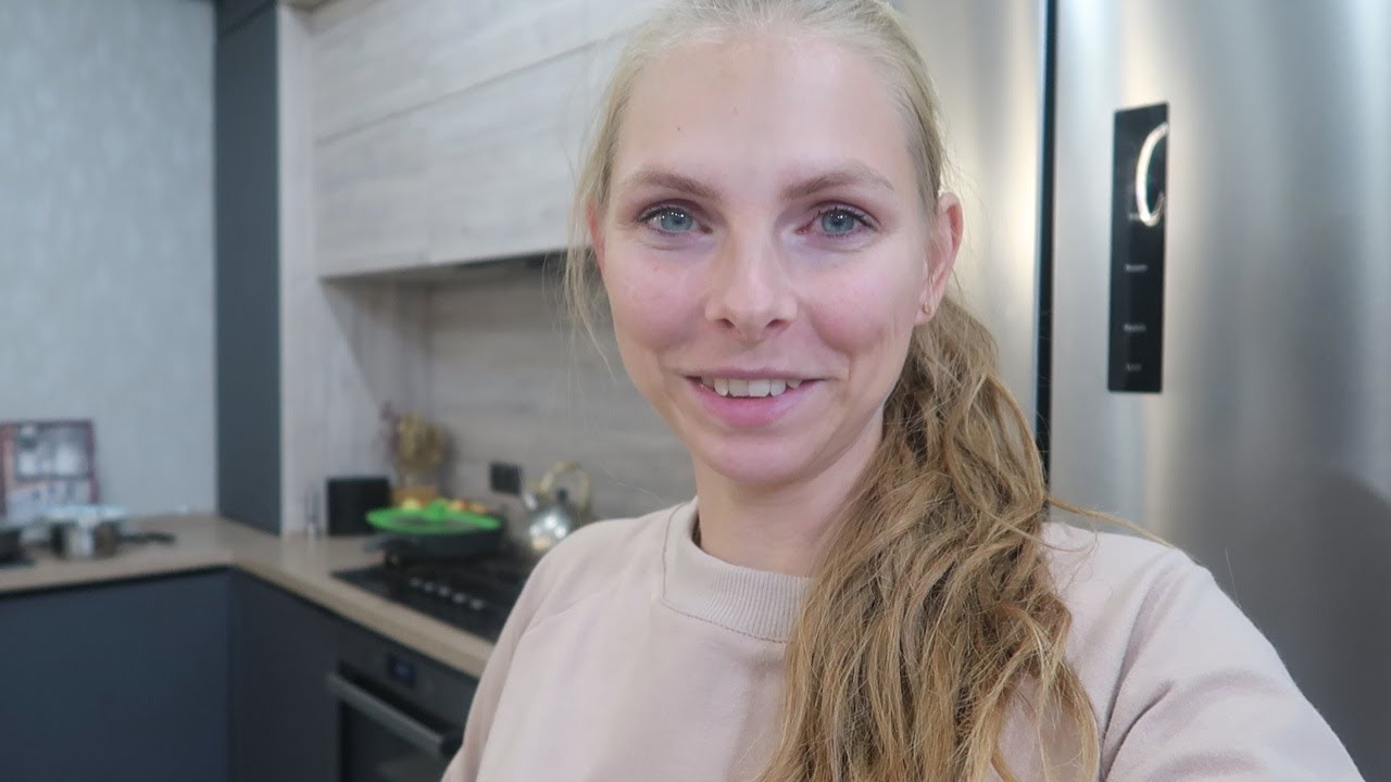 vlog 🍁 новый оператор / распаковка озон / книги для занятий / помыла окна / обновление на веранде смотреть онлайн