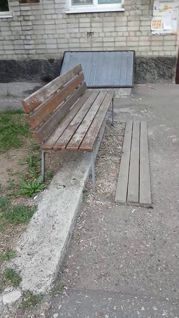 30.06.2026 г. Дворник не убирает АВК на Загородной 48 Благовещенск