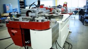 Автоматическая сварка, обработка и производство металлических изделий. Удивительные технологии.