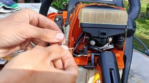 Замена карбюратора бензопила STIHL 230