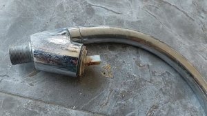 ГОРА СМЕСИТЕЛЕЙ! КУЧА ЛАТУНИ И ЦИНКА! ДОБЫВАЮ МЕТАЛЛОЛОМ ИЗ МУСОРА!