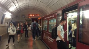 Метропоезд 81-740.4 «210 лет министерству транспорта» на станции Белорусская