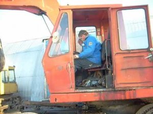 Экскаватор колёсный, одноковшовый,  тестирование!!!