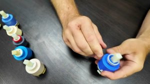 Как вообще выглядит картридж смесителя изнутри? Как собрать картридж смесителя + небольшой лайфхак