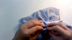 Обтачка горловины и пройм платья. Цельнокроеная обтачка   без средних швов.