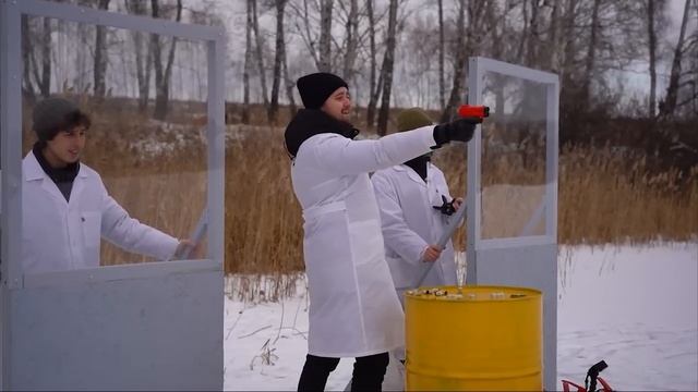 ЧТО ПРОБЬЕТ СИГНАЛЬНАЯ РАКЕТА? смотреть онлайн