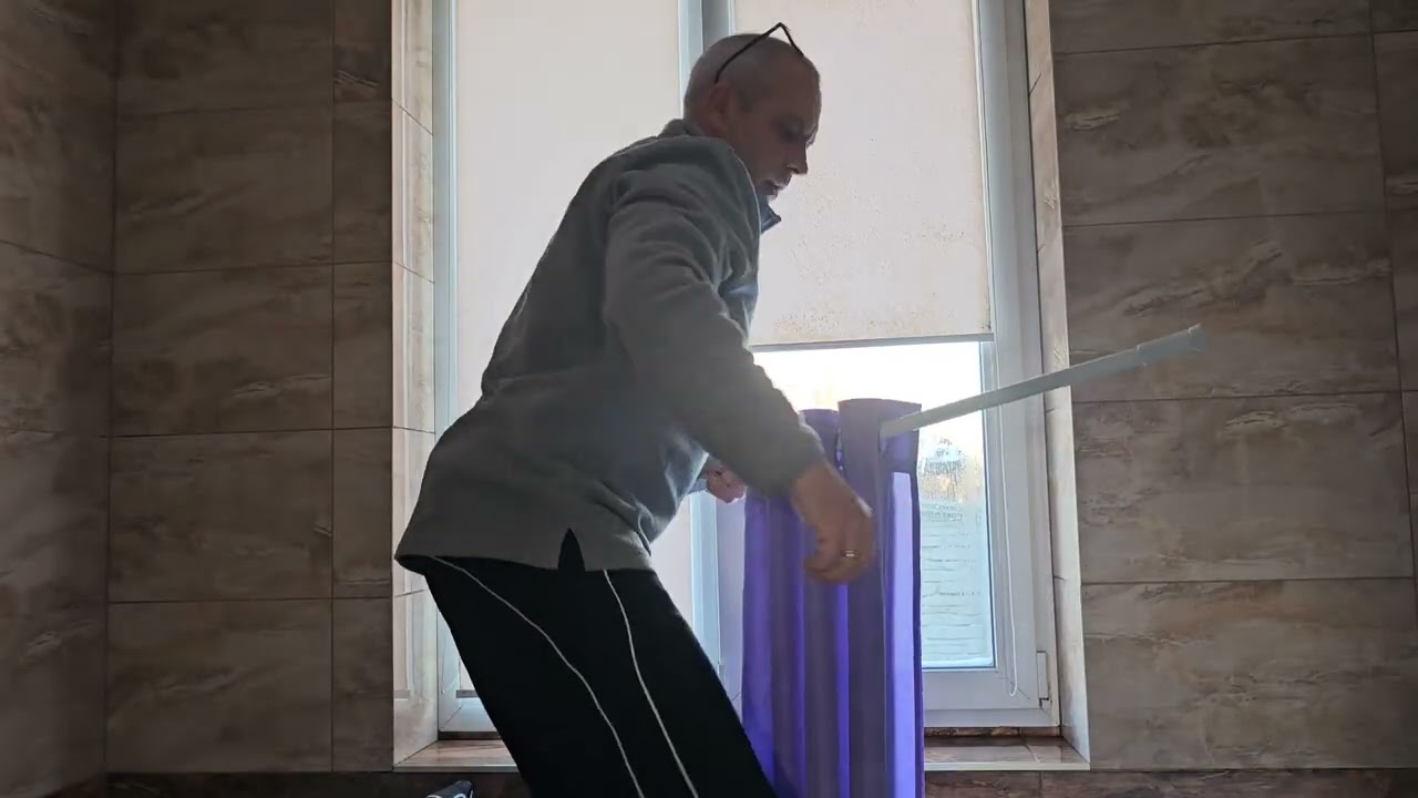 Штора в туалете. смотреть онлайн