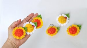 🌻Легко и просто🌻Как вязать Брелок  крючком // Цветок РОМАШКА амигуруми.