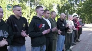 Новомосковские юноши отправились на срочную службу