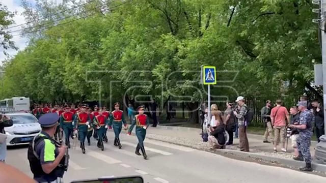 Прощание с бывшим министром обороны РФ Сергеем Ивановым смотреть онлайн