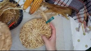 Овальная корзинка и  салфетка (placemat): плетение  из кукурузных листьев (талаша).  DIY:  corn husk