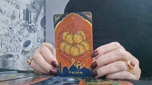 Кто сыграет ключевую роль в вашей судьбе? Расклад Таро