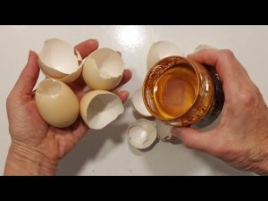 СКОРЛУПУ яиц ЗАЛИВАЮ КРАСКОЙ и КЛЕЕМ ! ТакОЙ красоты вы ТОЧНО ещё не видели DIY декор.идеи новый год