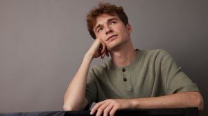 Лоренцо Баньяти: Й. Гайдн — Соната для фортепиано ми-бемоль мажор, Hob. XVI:52 I. Allegro moderato