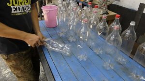 Узнав этот секрет ты больше никогда не выбросишь пластиковые бутылки!